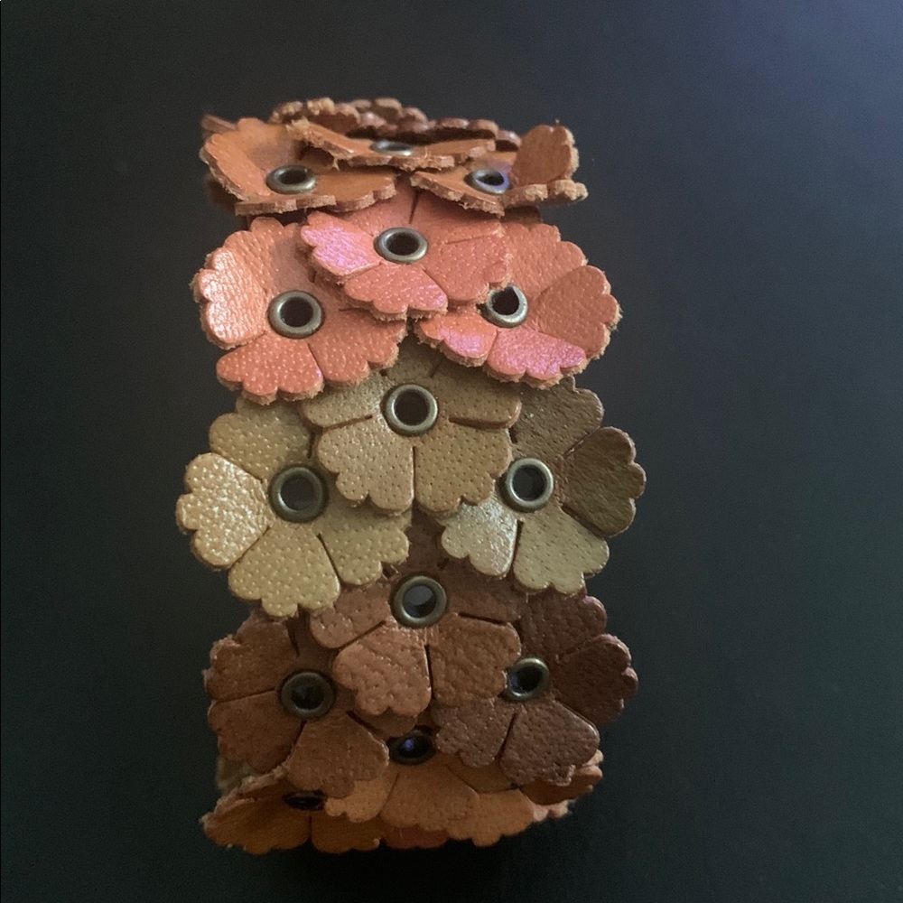 Floral Leather Bracelet